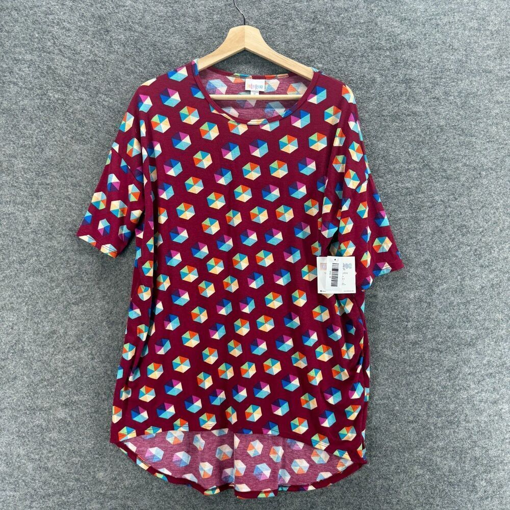 New LulaRoe T-Shirt Women M Medium Red Geometric Short Sleeve Round Neck Casual